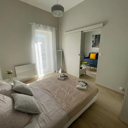 Apartment Confortable T2 Proche De La Gare Et Du Polygone Beziers