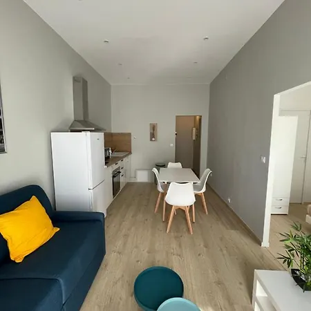 Confortable T2 Proche De La Gare Et Du Polygone Apartamento