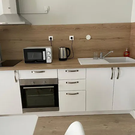 Apartment Confortable T2 Proche De La Gare Et Du Polygone Beziers