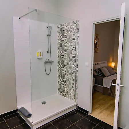 Confort & Clim 4 Pers Proche Gare, Centre Et Polygone Appartement *