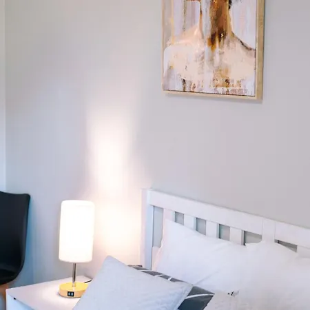 Confort & Clim 4 Pers Proche Gare, Centre Et Polygone Appartement